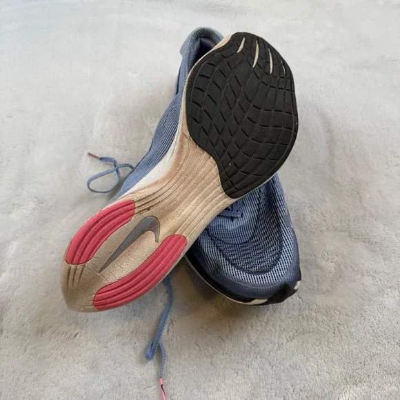 Nike Gray Athletic Shoes - Picture 11 of 11